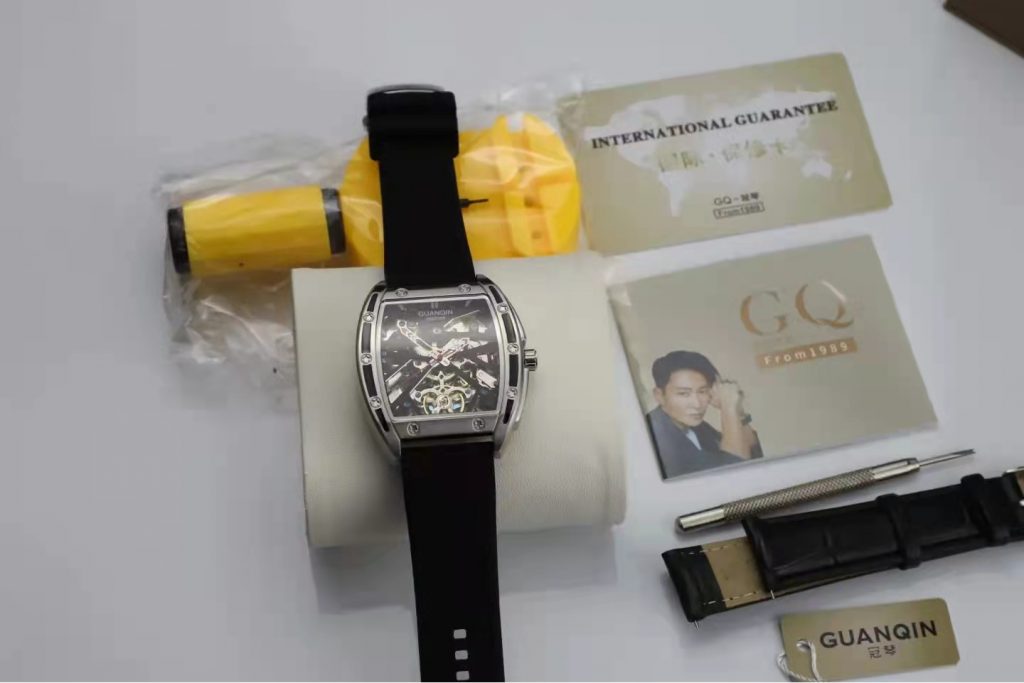 Guanqin Steel Watch with Accessories