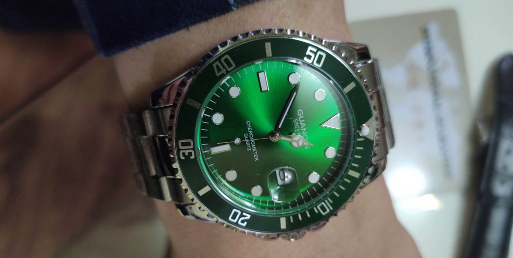 Guanqin Green Sub Wrist Shot