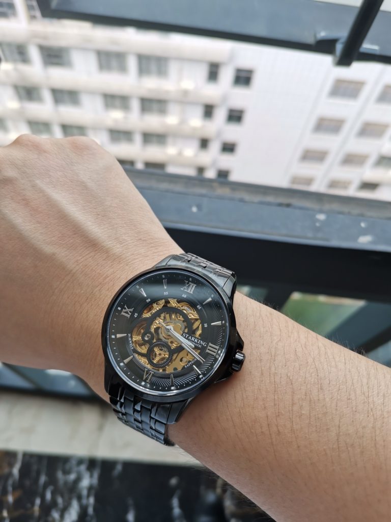 Starking Black Watch Wrist Shot