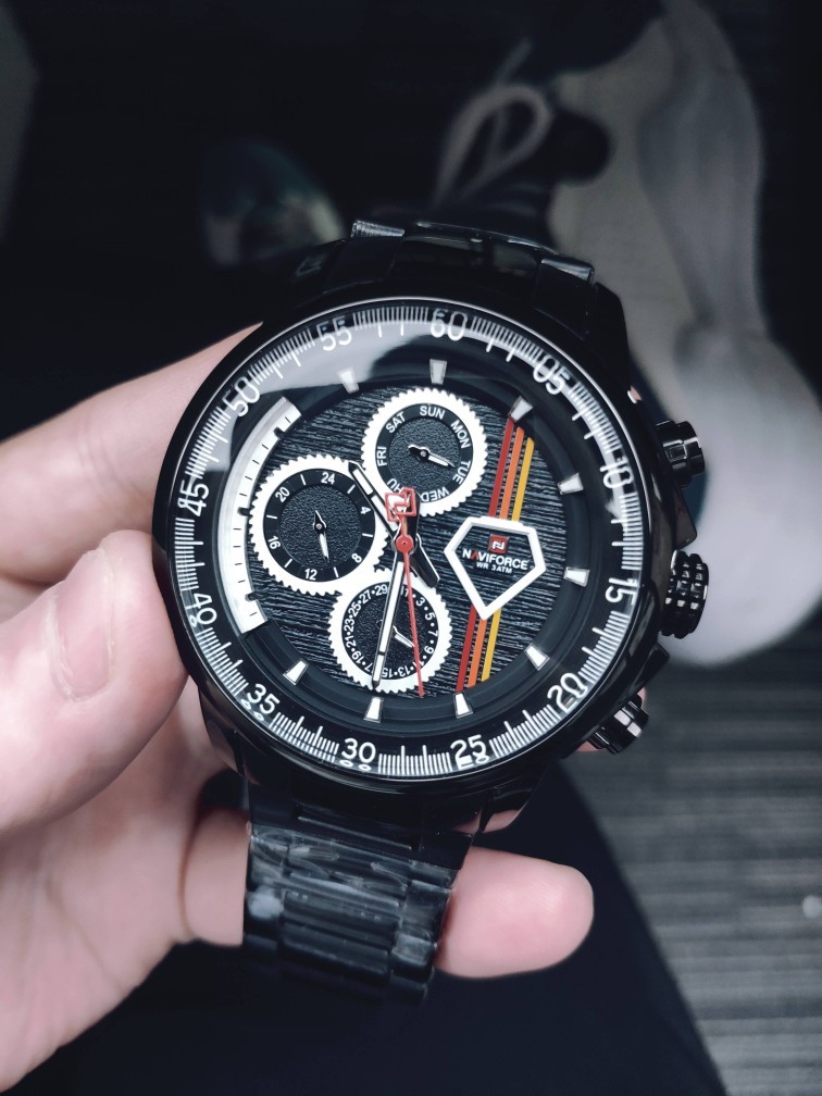 Naviforce PVD Black Dial