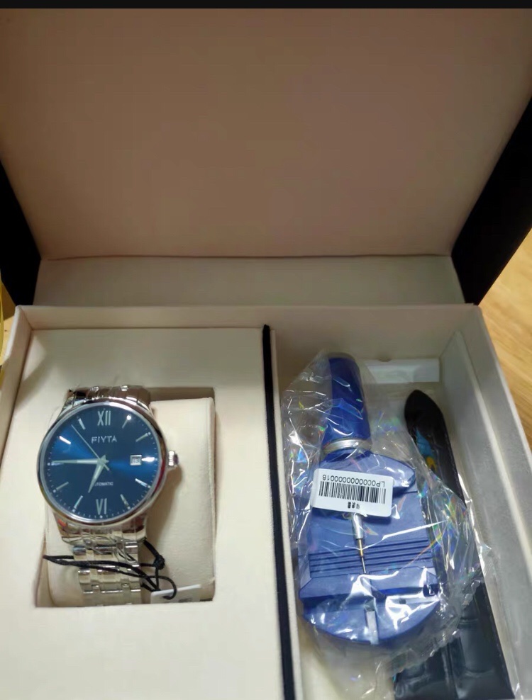 Fiyta Watch Unboxing