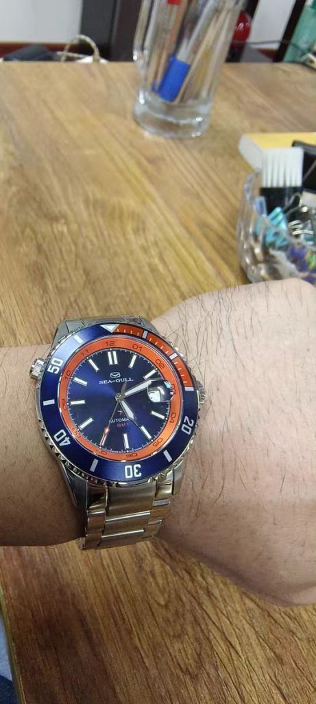 Sea-gull Ocean Star 200m Blue Orange Wrist Shot