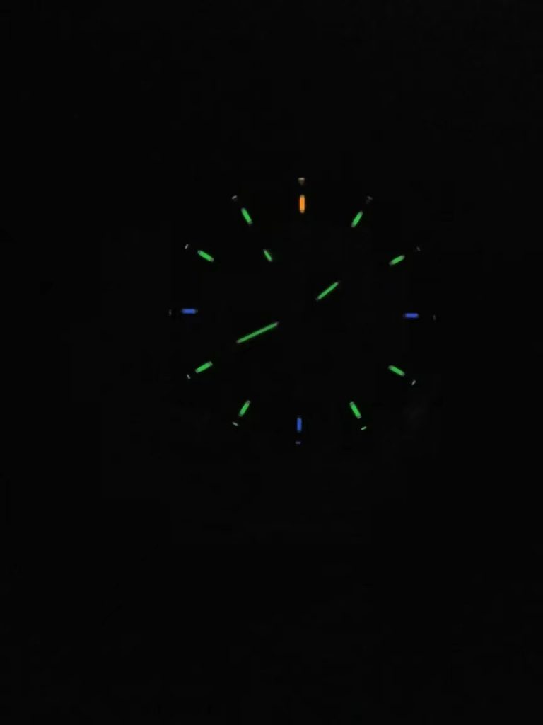 Boarrne Dial Lume