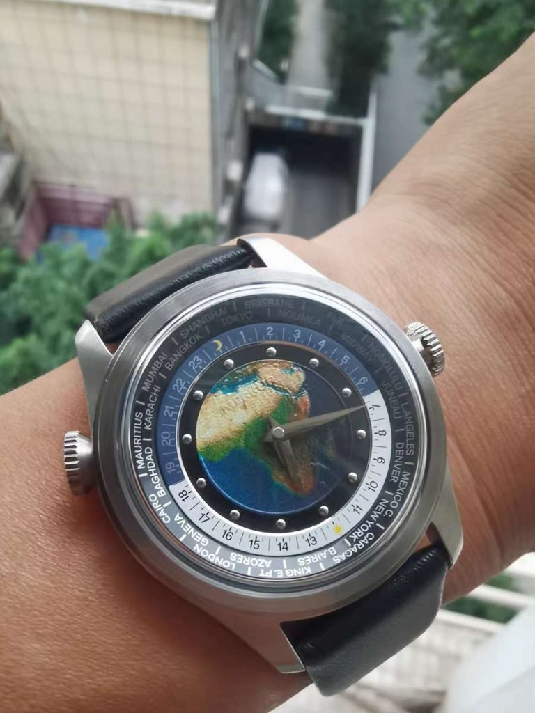 Merkur World Time Wrist Shot